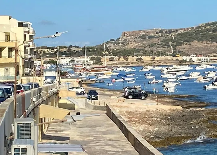 Apartment Sea Front At Bay, Malta! *