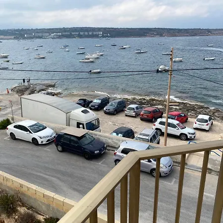 아파트 Sea Front At Bay, Malta! *