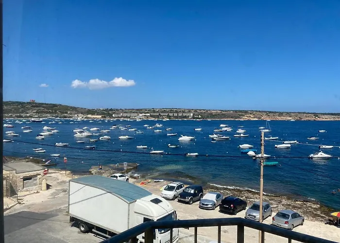 Sea Front At Bay, Malta! Apartament Mellieħa