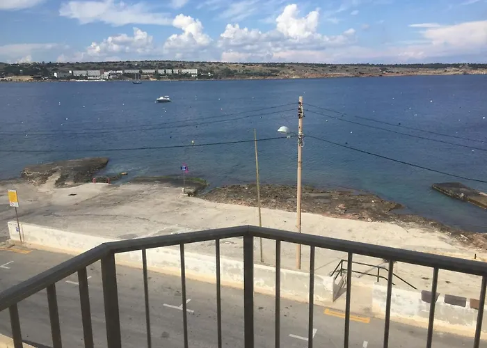 Sea Front At Bay, Malta! Mellieħa